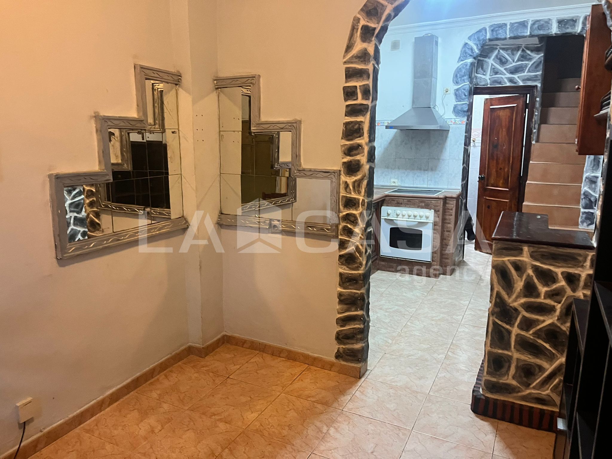 Cuina de Casa o xalet en venda en Algeciras amb Terrassa