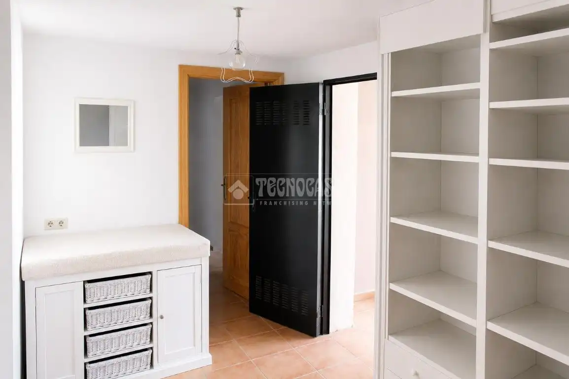 Habitación de Casa adosada en venta en Rincón de la Victoria