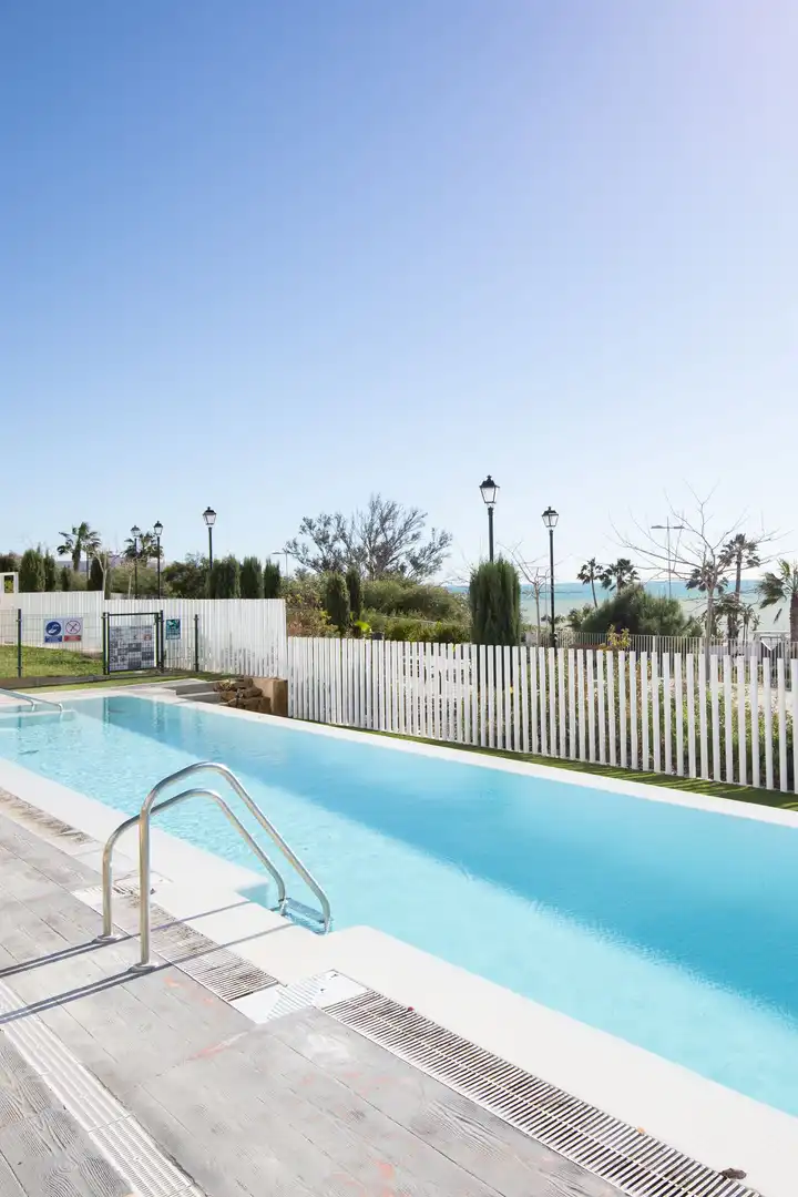 Swimming pool of Attic for sale in Benalmádena  with Terrace and Balcony