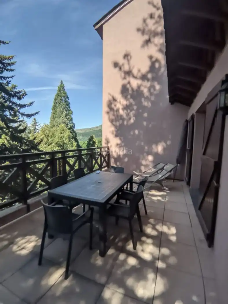 Appartamento con ascensore in affitto a Village 100, imagen 18