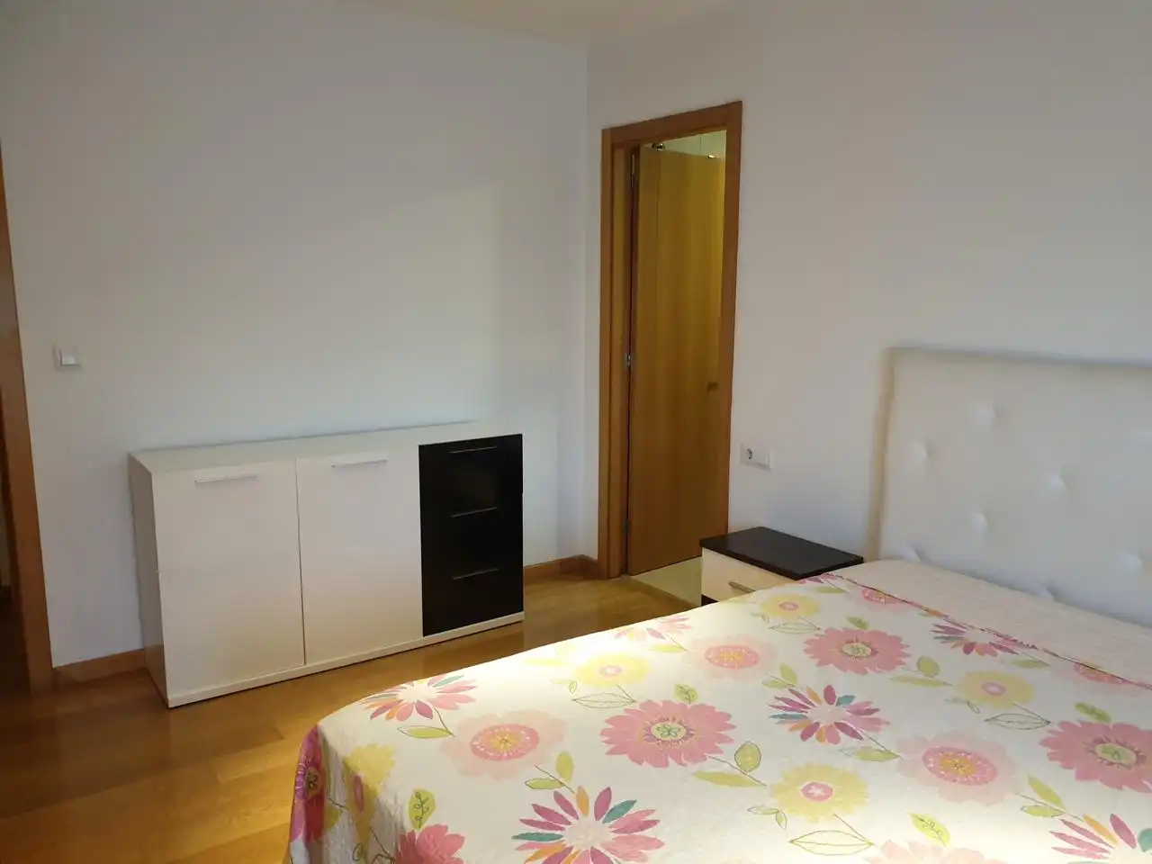 Bedroom of Flat for rent in Ourense Capital   with Heating, Parquet flooring and Terrace