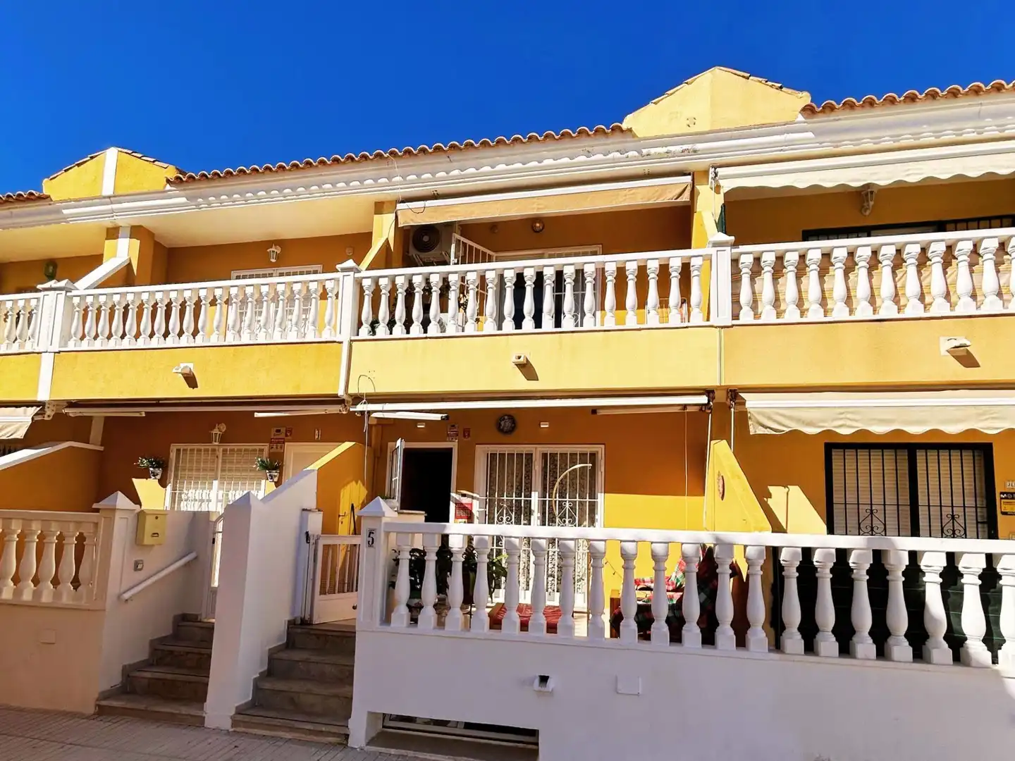 Exterior view of Duplexes for sale in Cartagena  with Air Conditioner, Heating and Furnished