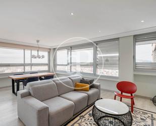 Sala d'estar de Pis de lloguer en  Barcelona Capital amb Aire condicionat, Calefacció i Moblat