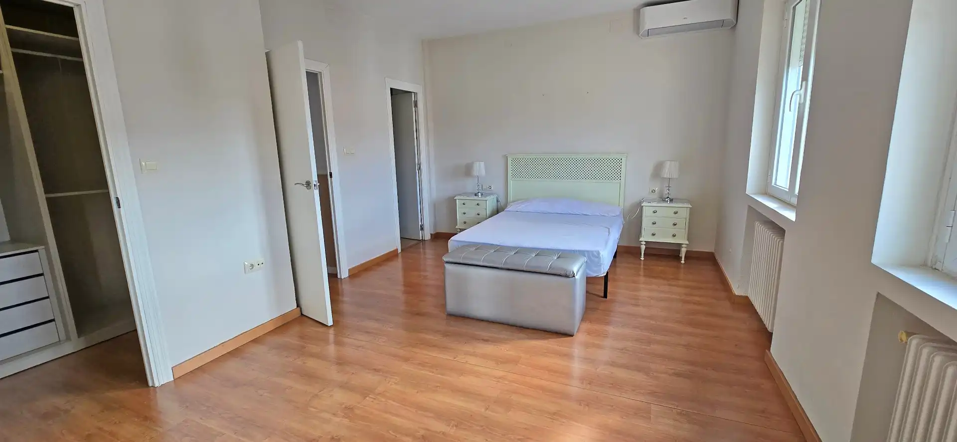 Bedroom of Flat for sale in Miajadas  with Air Conditioner, Heating and Storage room