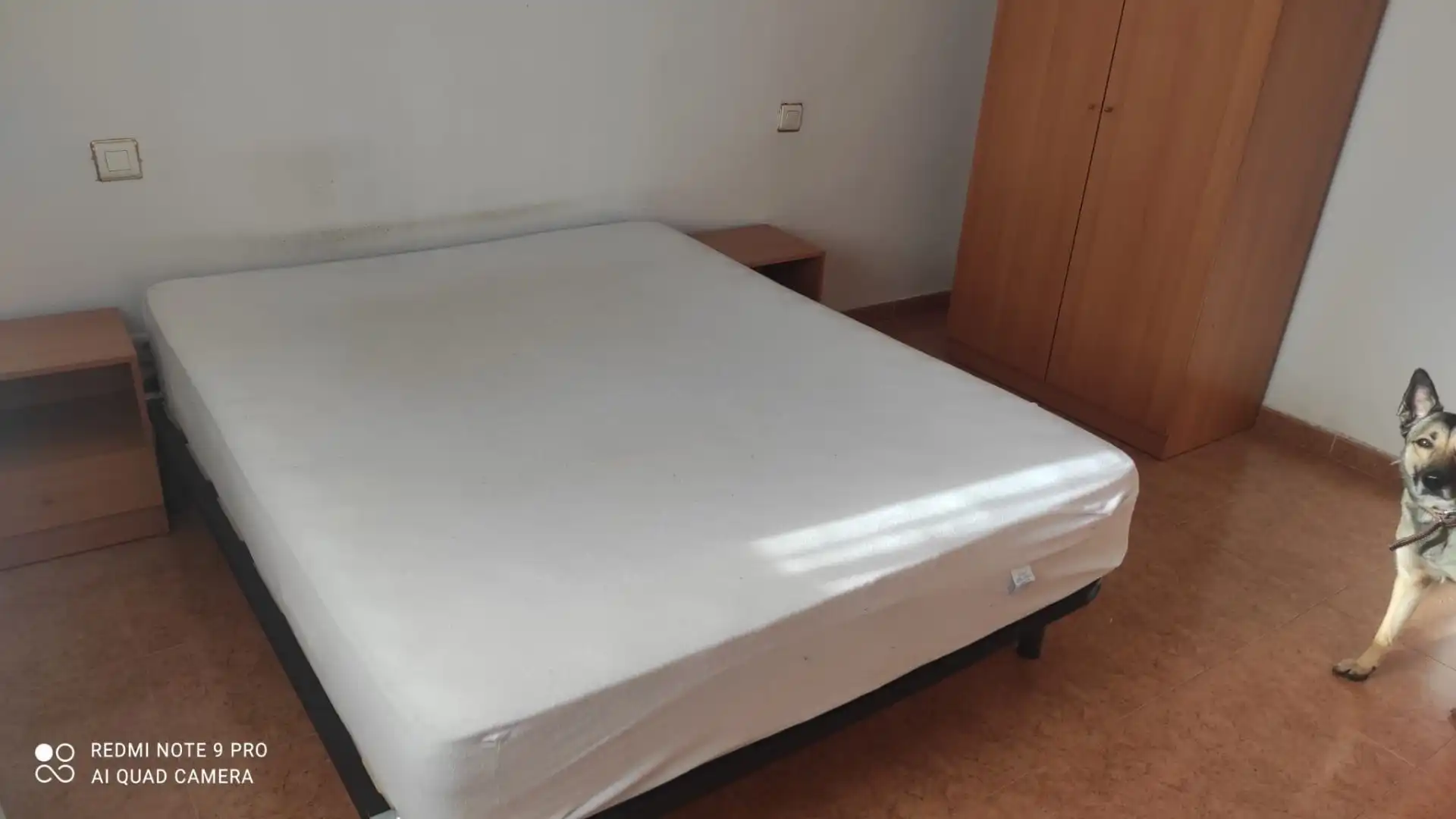 Dormitori de Apartament de lloguer en Cáceres amb Aire condicionat, Calefacció i Moblat