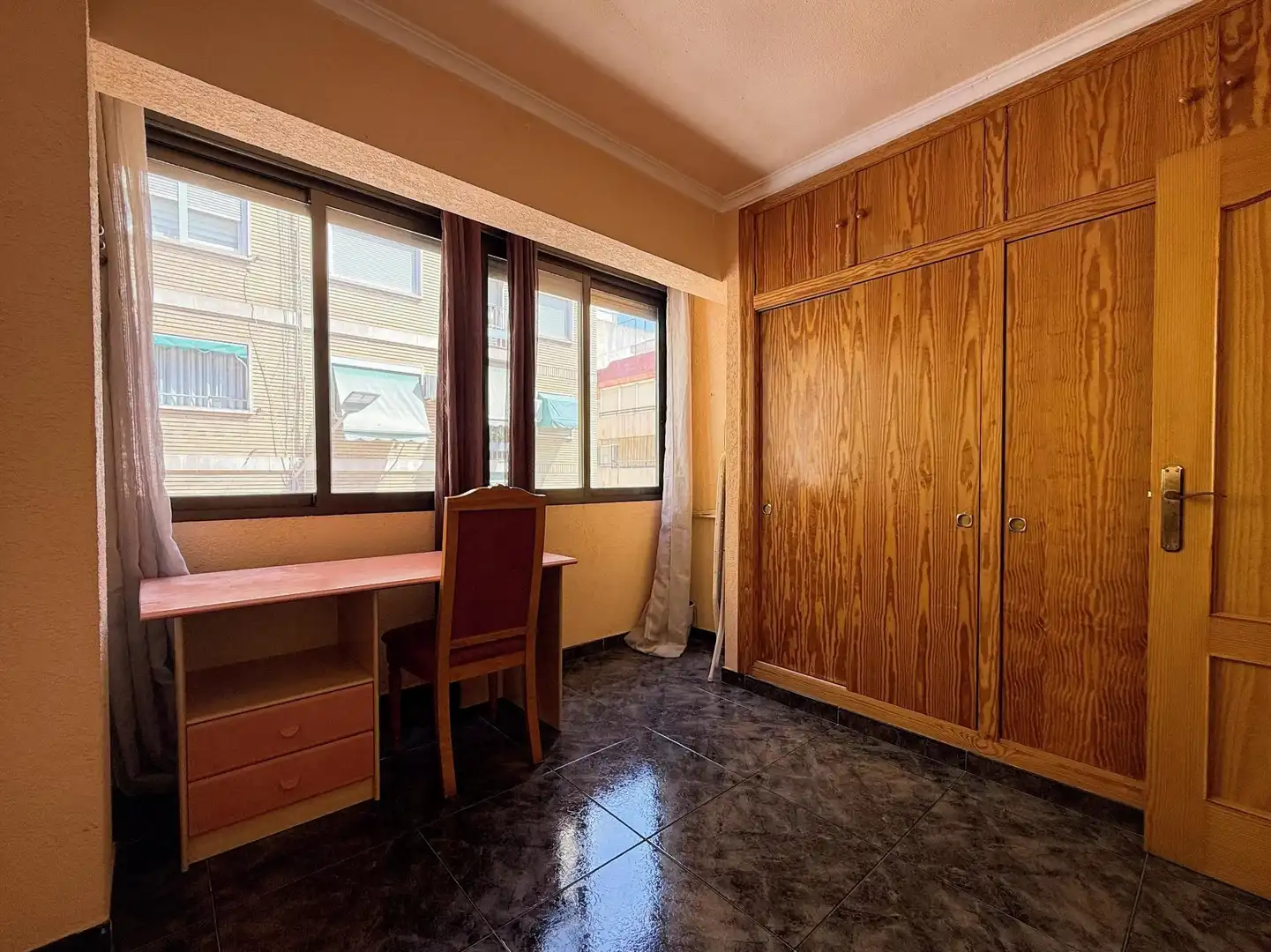 Bedroom of Flat for sale in Alicante / Alacant  with Air Conditioner