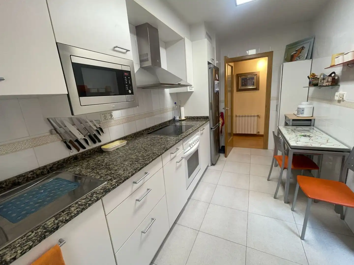 Cocina de Piso en venta en A Coruña Capital  con Calefacción, Terraza y Trastero