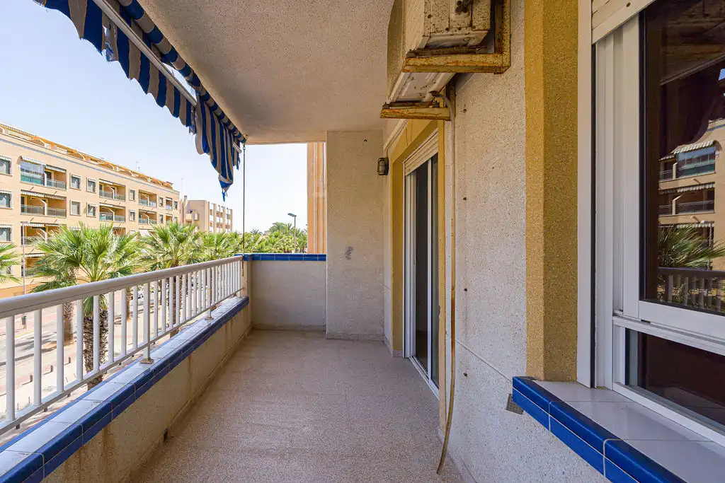 Pis en venda a C/ Puerta de Riad I esq Av Cervantes y plaza Porti, Pueblo