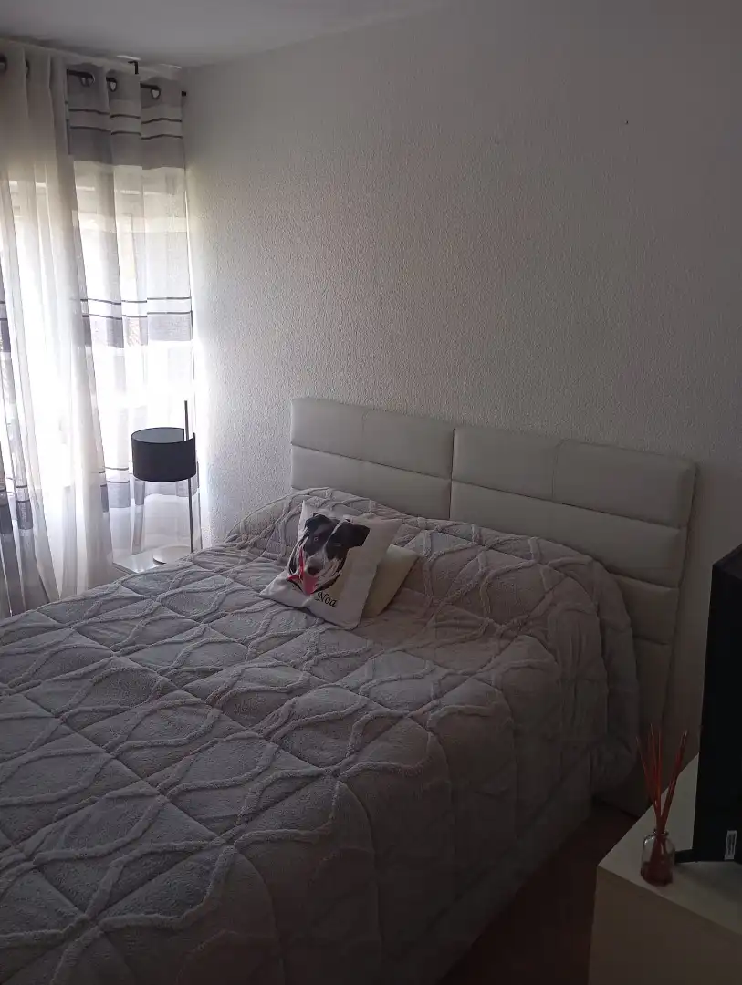 Dormitori de Pis en venda en Córdoba amb Aire condicionat, Moblat i Balcó