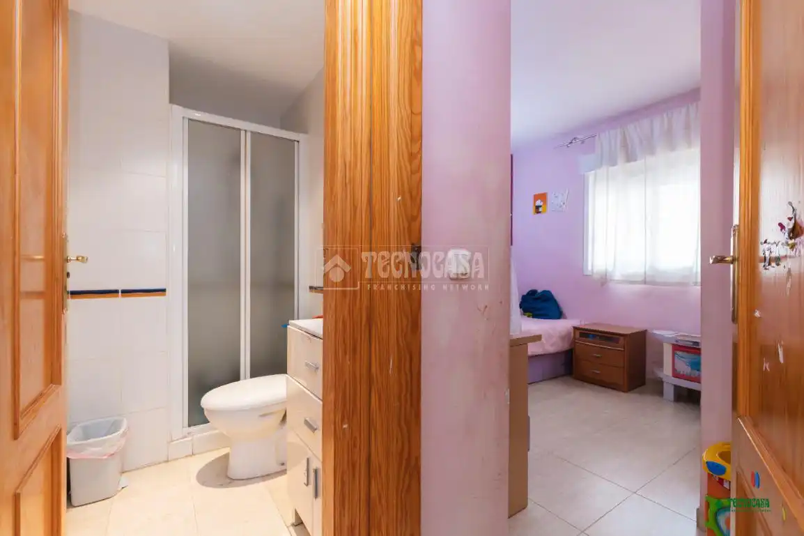Dormitori de Pis en venda en Vera amb Aire condicionat, Terrassa i Piscina comunitària