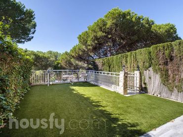 House with pool for sale in Carrer Pla De Fogars .
