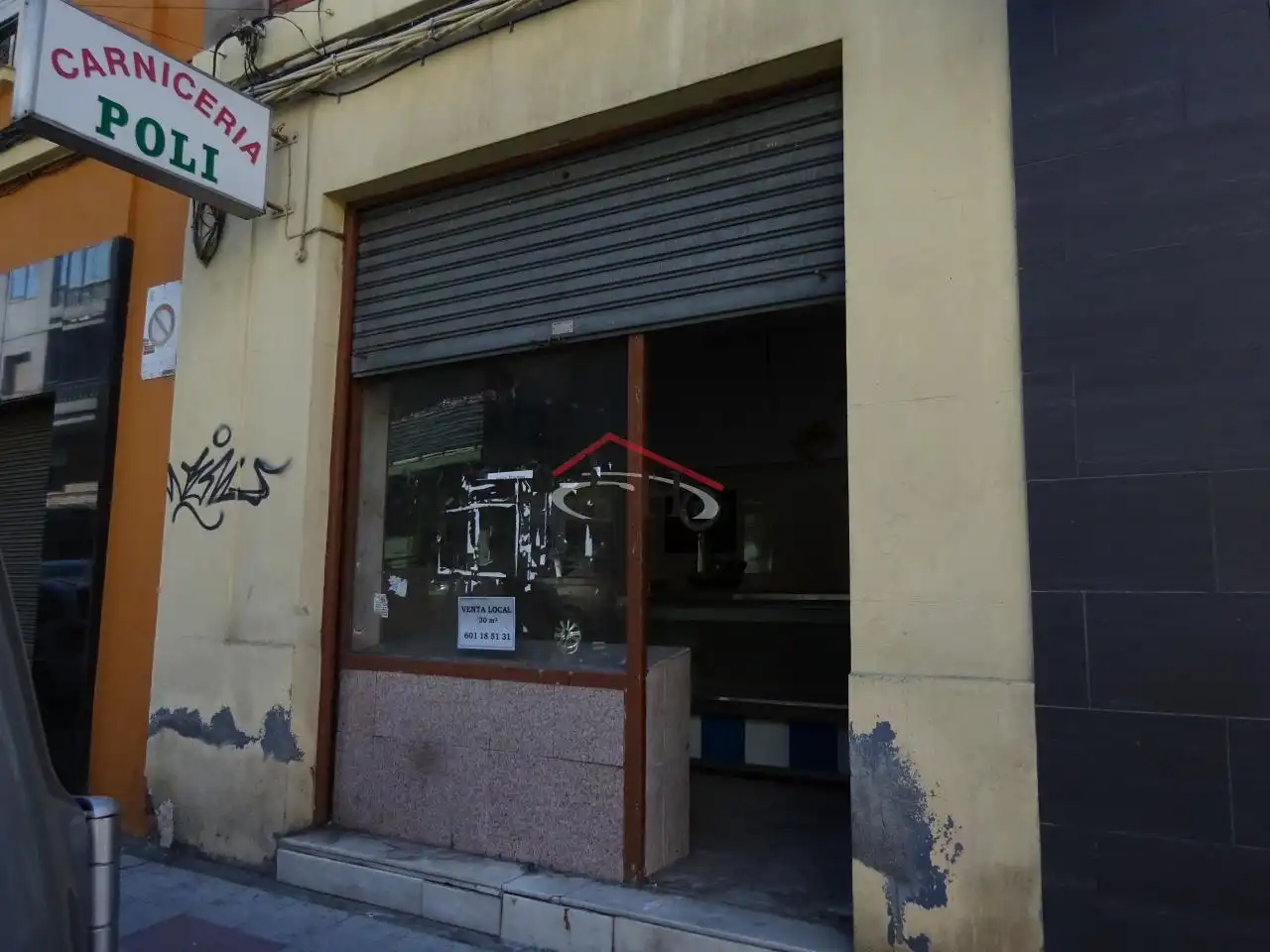 Local comercial en venda a DAOIZ Y VELARDE