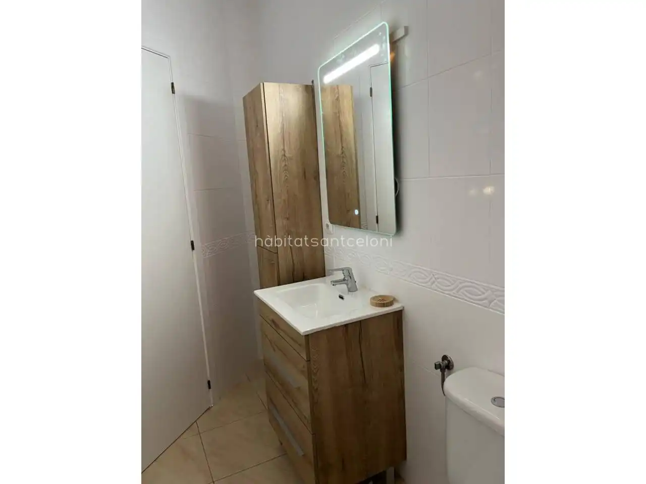 Baño de Piso de alquiler en Sant Celoni con Calefacción y Balcón