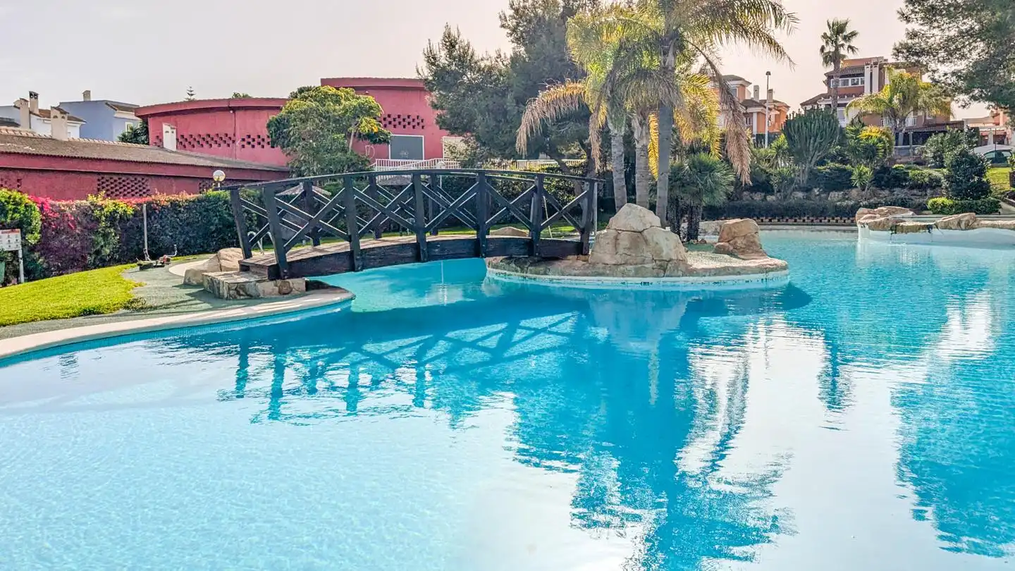 Piscina de Casa o chalet en venta en Santa Pola con Jardín privado, Terraza y Piscina