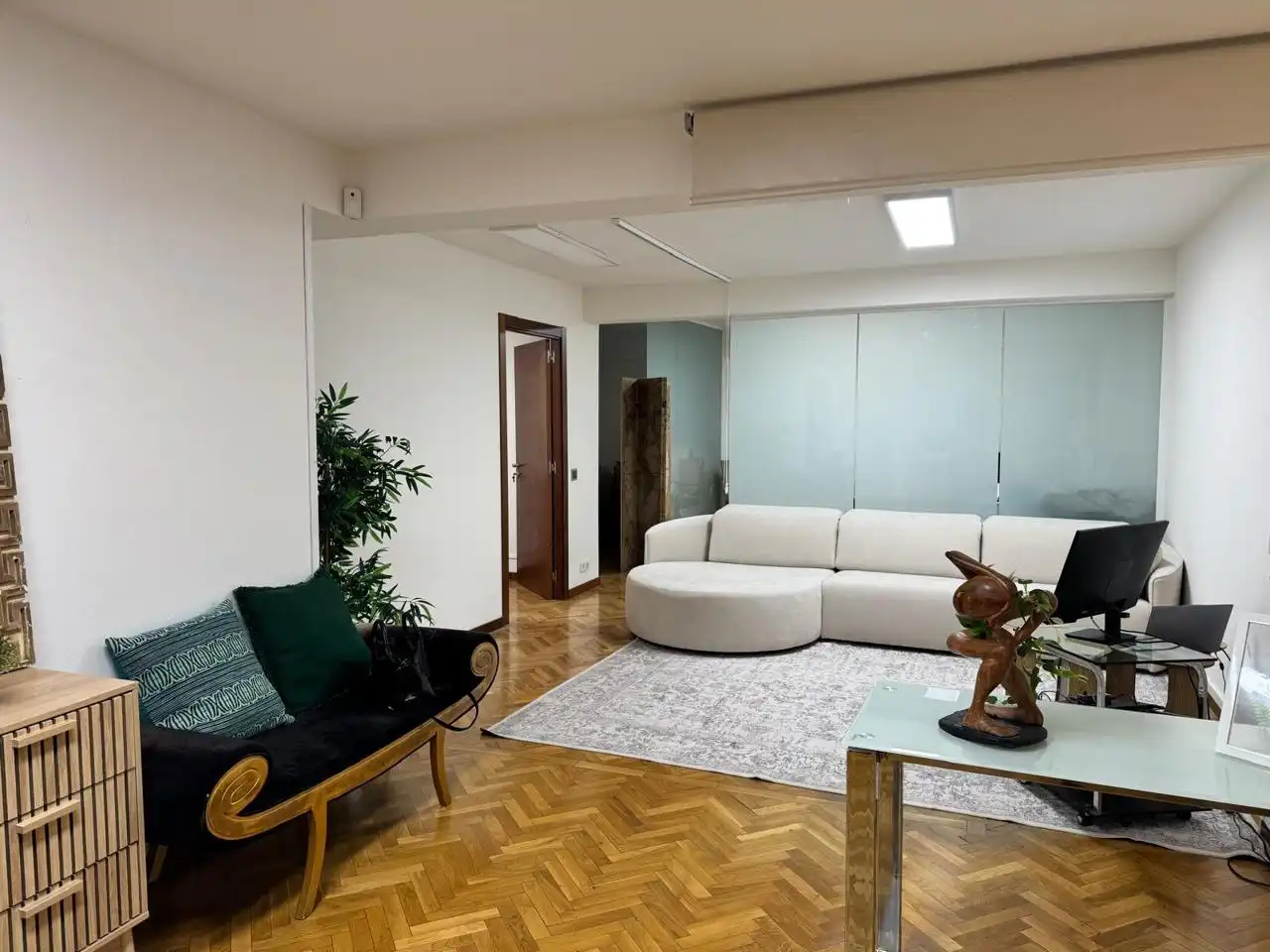 Living room of Office for sale in A Coruña Capital 
