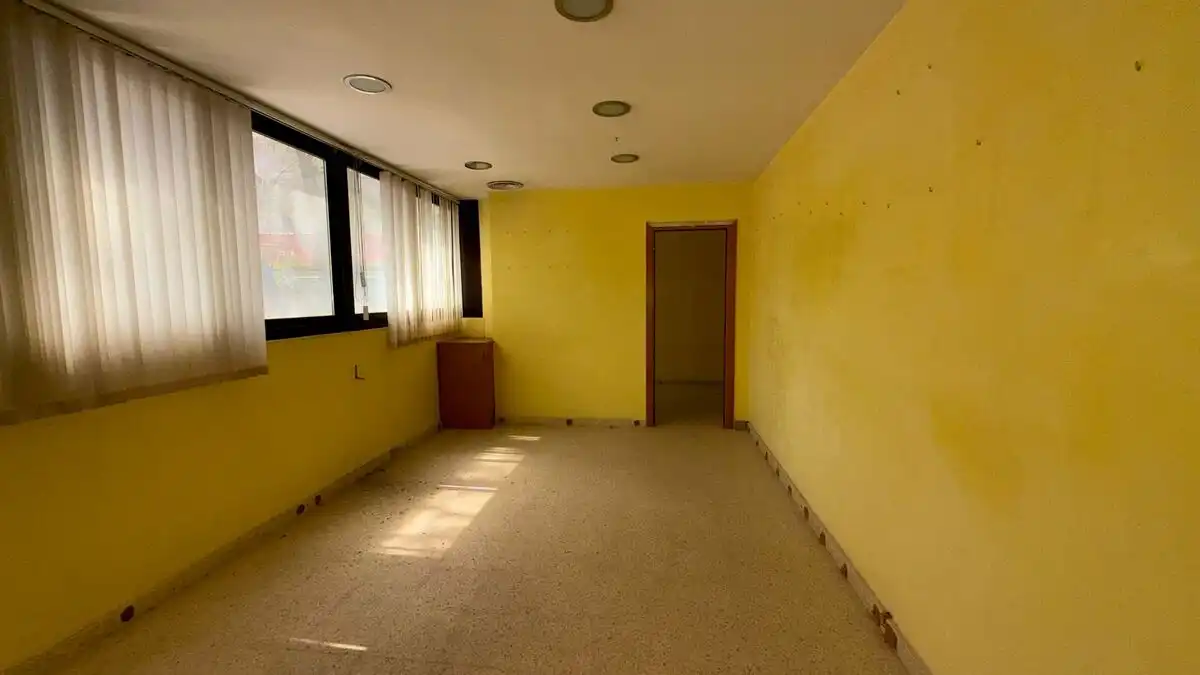 Oficina en venda en Sant Adrià de Besòs