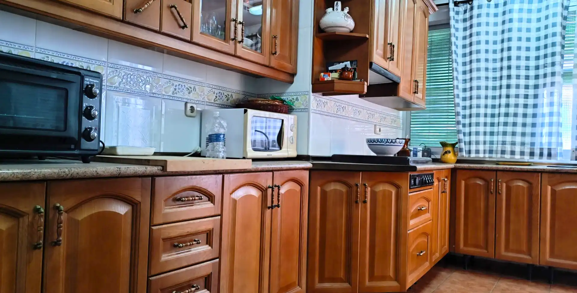 Cocina de Casa adosada en venta en Mancha Real con Jardín privado, Terraza y Piscina