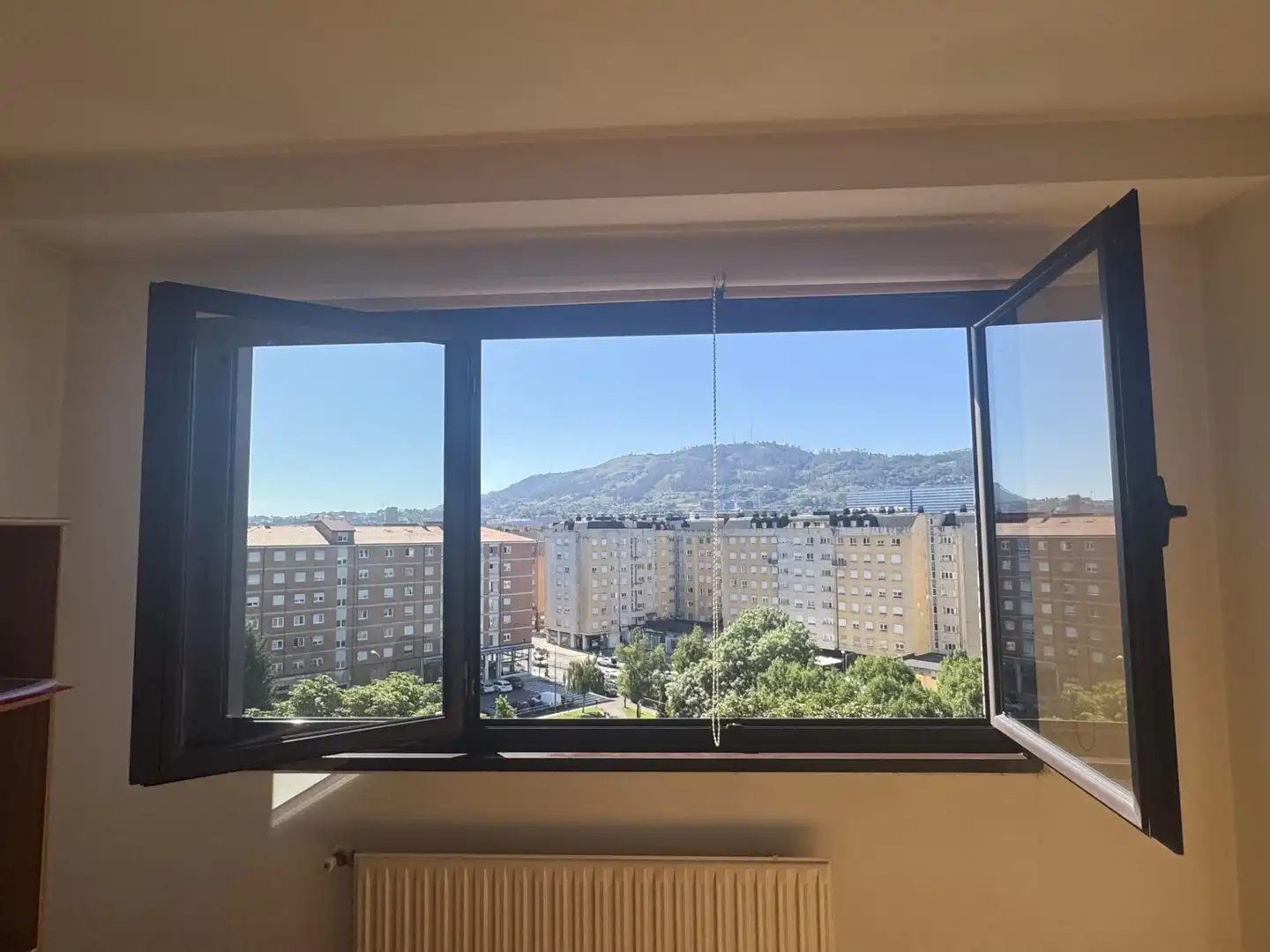 Exterior view of Apartments for sale in Oviedo 