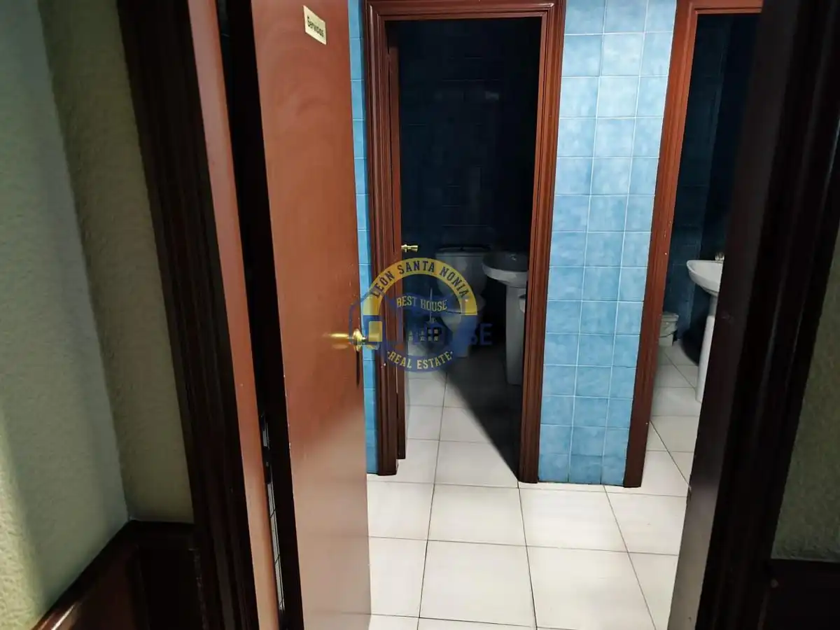 Local comercial en alquiler en San Claudio - La Chantría, imagen 9