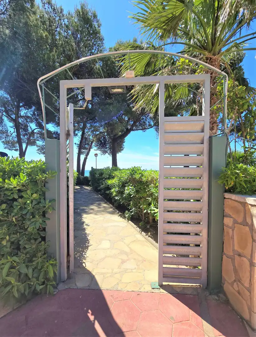 Apartments for rent in Avenida DIPUTACIO, Cap de Sant Pere