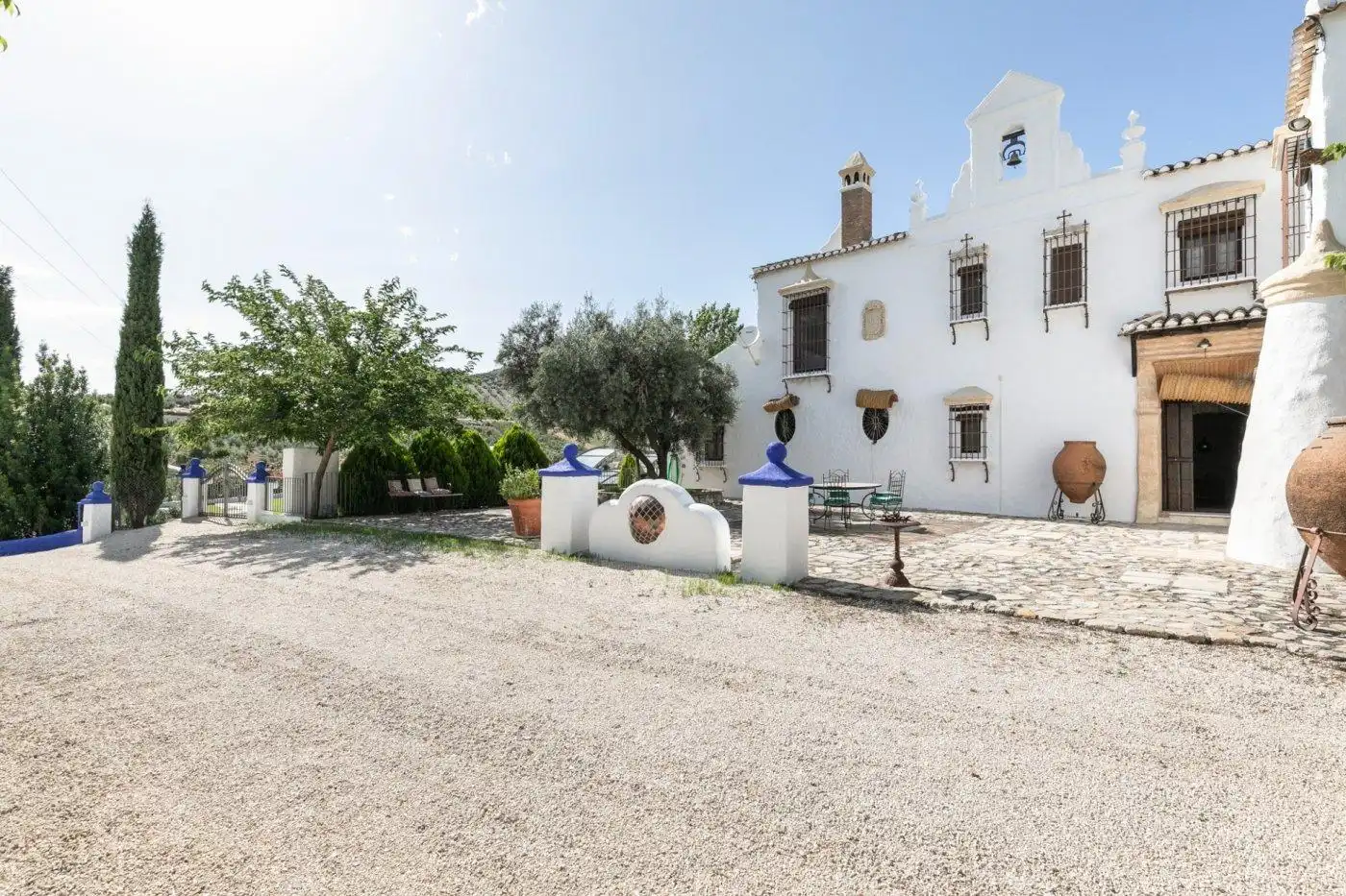 Vista exterior de Casa o xalet en venda en Montefrío amb Aire condicionat, Calefacció i Jardí privat