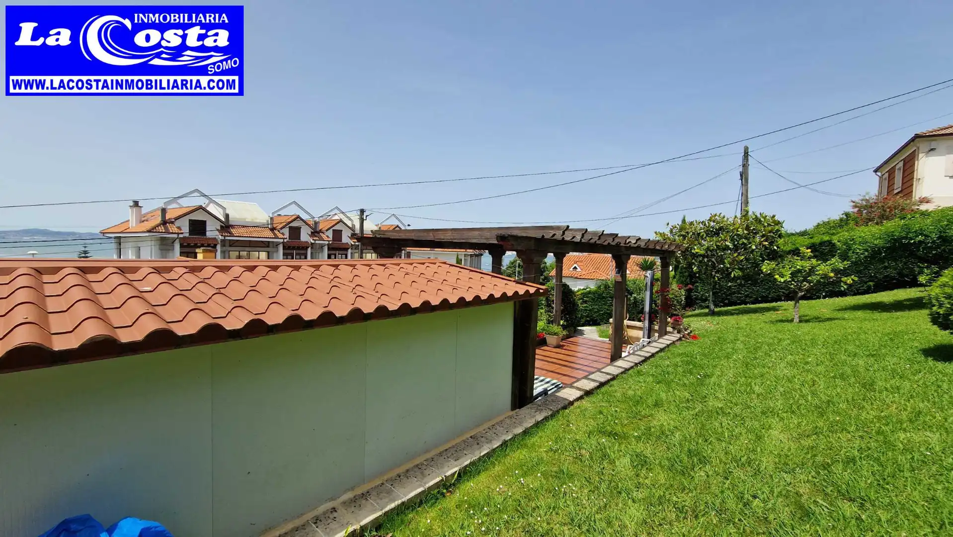 Terrace of Detached homes for sale in Marina de Cudeyo  with Private garden, Terrace and Oven