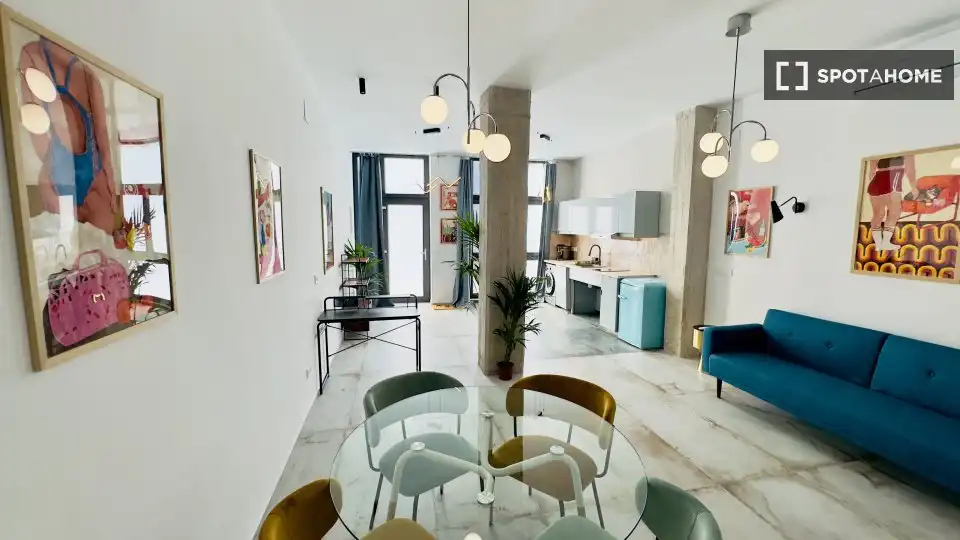 Comedor de Piso de alquiler en Valencia con Aire acondicionado, Calefacción y Amueblado
