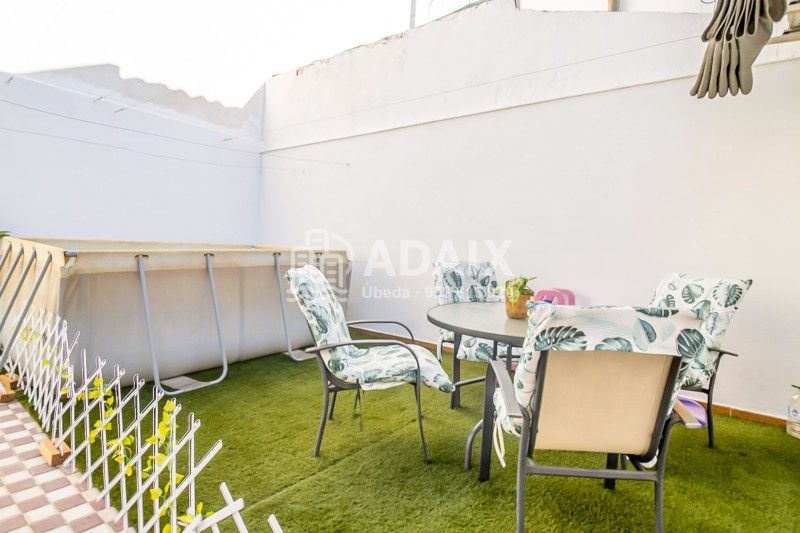 Terrassa de Casa o xalet en venda en Úbeda amb Aire condicionat i Traster