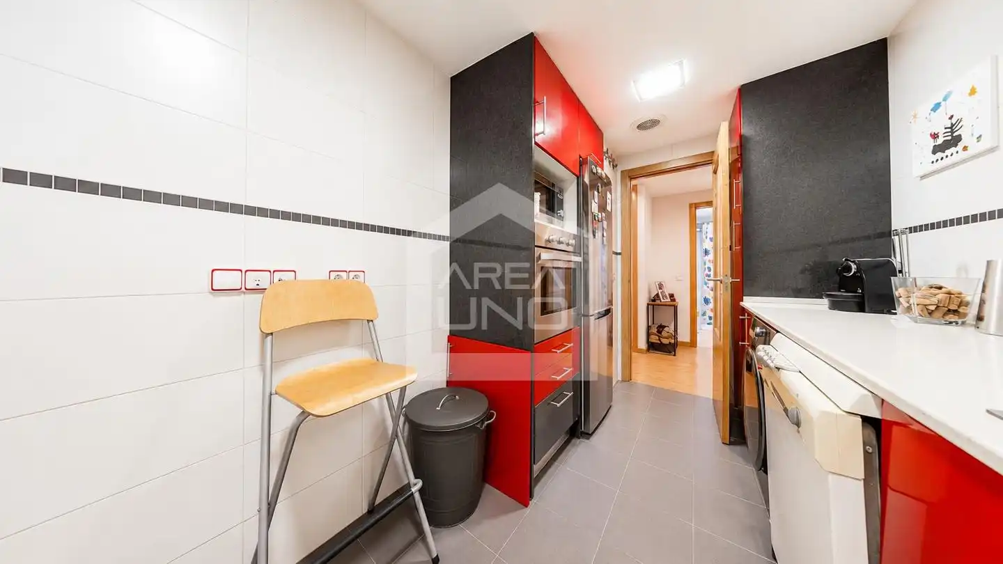 Kitchen of Flat for rent in Fuenlabrada  with Air Conditioner, Heating and Storage room