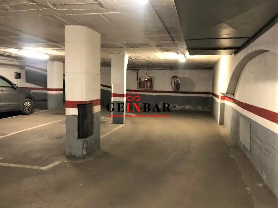 Parkplatz zum Verkauf in Ronda general mitre 59, imagen 6