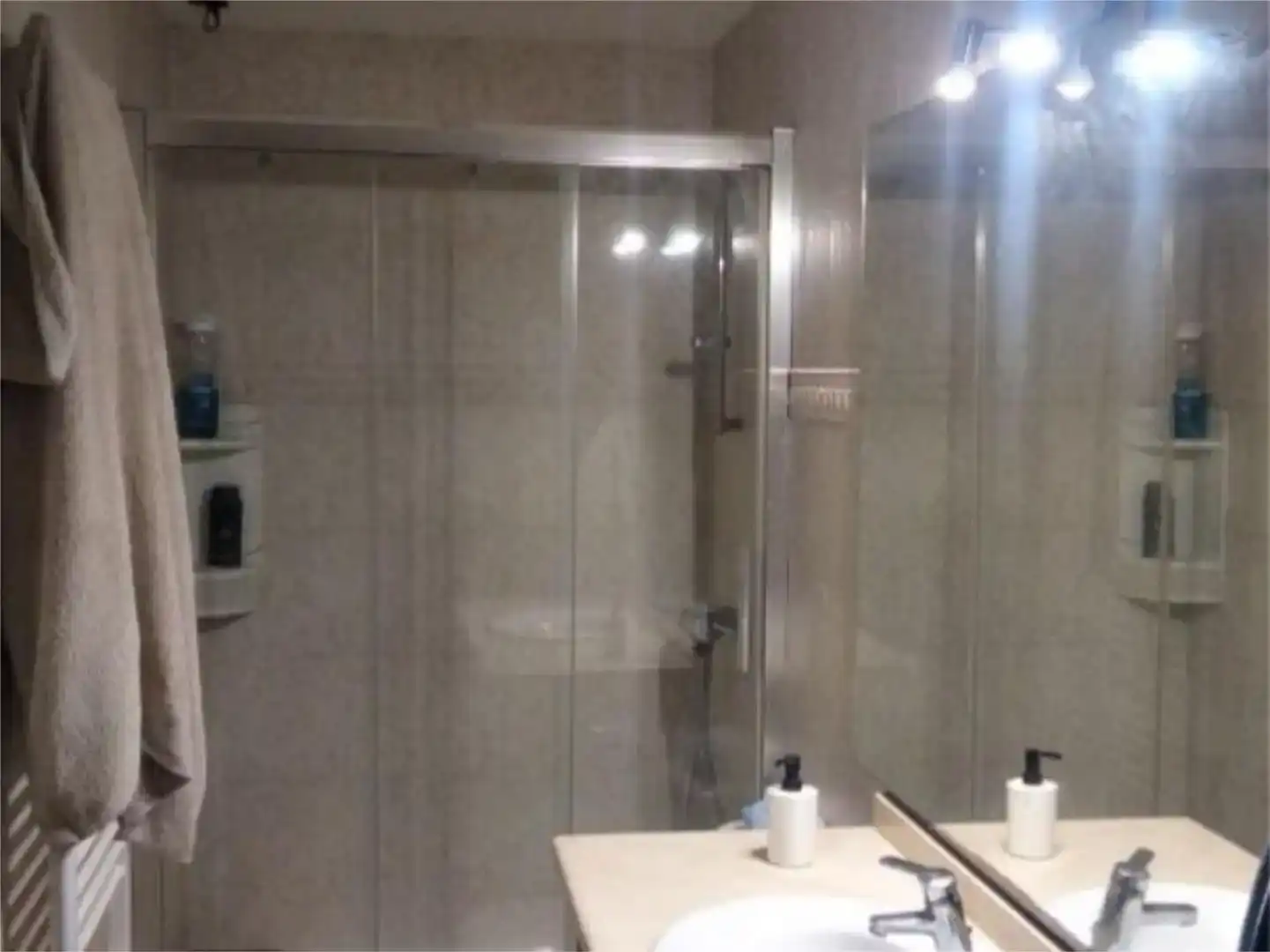 Baño de Piso en venta en Vilafranca de Bonany con Aire acondicionado
