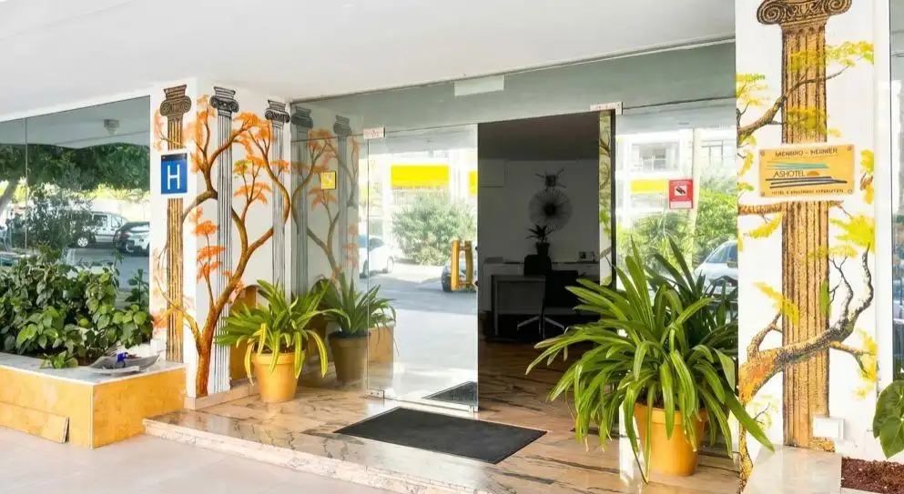 Apartamento en venta en Adeje con Amueblado, Balcón y Piscina comunitaria