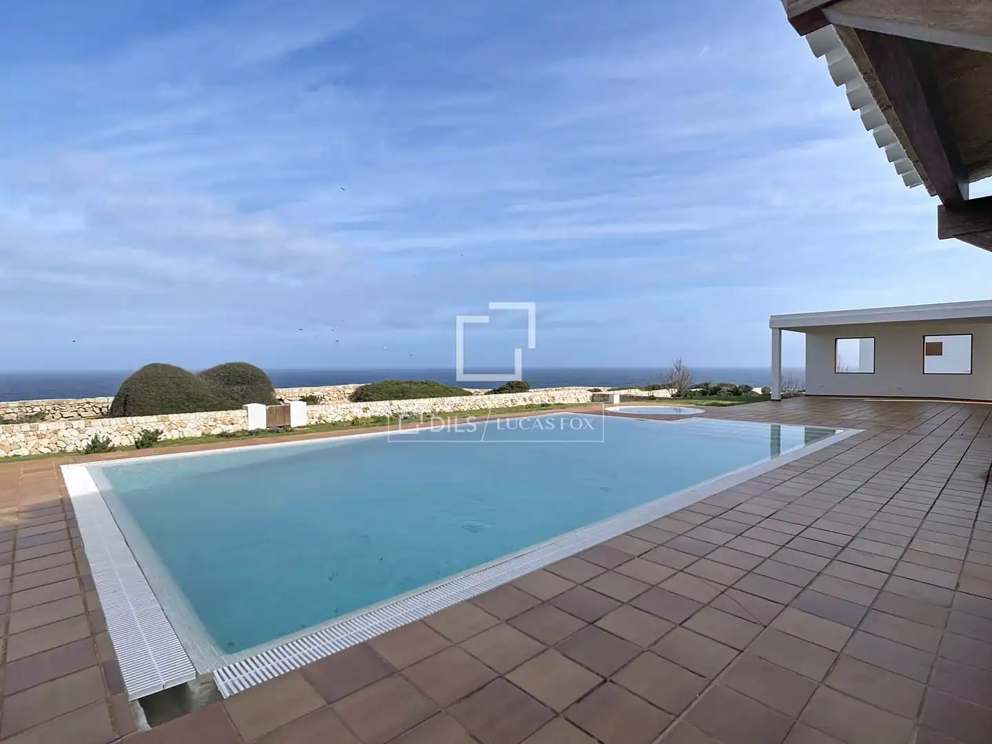 Schwimmbecken von Haus oder Chalet zum Verkauf in Ciutadella de Menorca mit Privatgarten, Terrasse und Schwimmbad