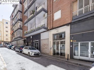 Wohnung mit Aufzug zum Verkauf in Calle PINTOR MURILLO