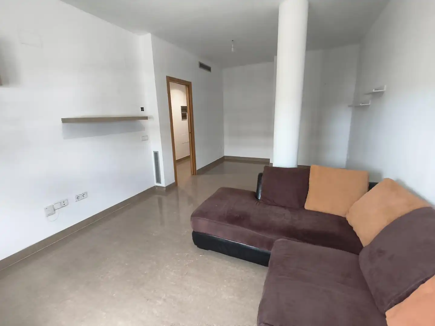 Sala de estar de Apartamento de alquiler en Almàssera con Aire acondicionado