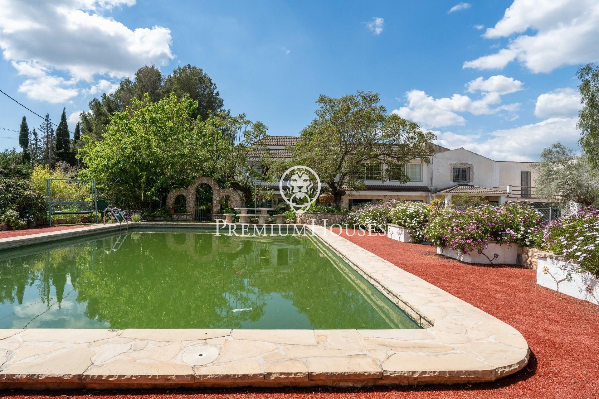 Piscina de Casa o xalet en venda en Vallmoll amb Calefacció, Jardí privat i Terrassa