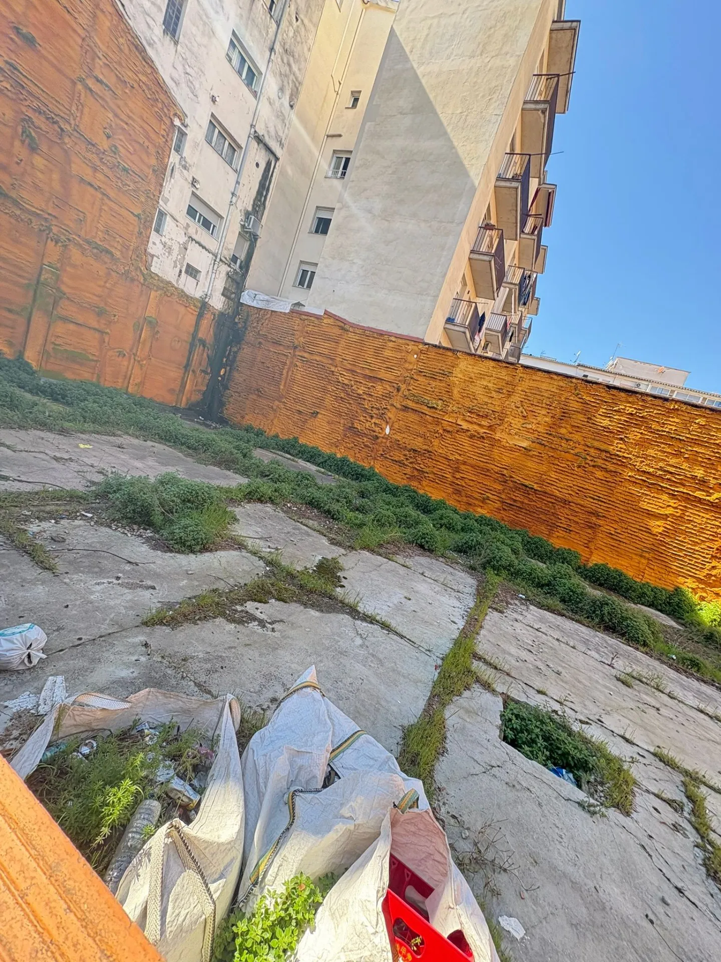 Land for sale in Salt