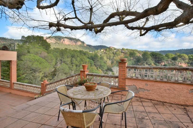 Terrassa de Casa o xalet en venda en Vacarisses