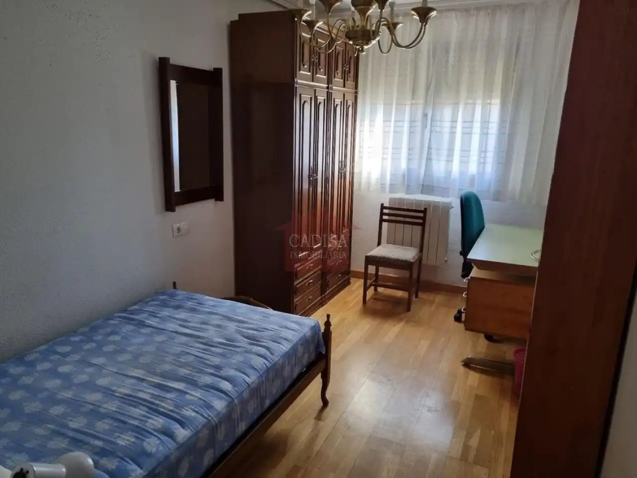 Bedroom of Flat for rent in Salamanca  with Heating, Parquet flooring and Furnished