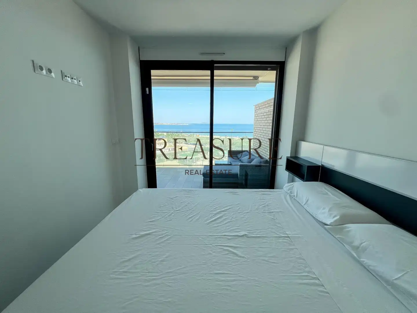 Bedroom of Apartments for sale in Cartagena  with Private garden, Terrace and Community pool