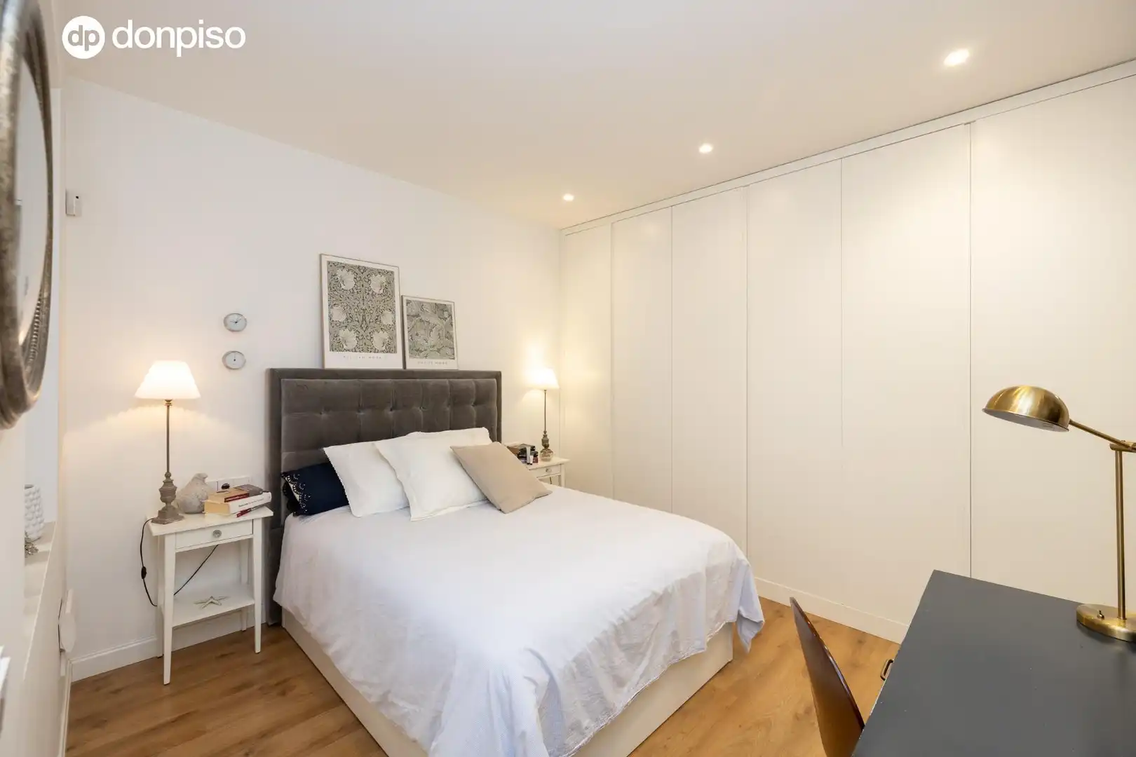 Piso con terraza en venta en Calle Santa Teresa 13, imagen 18