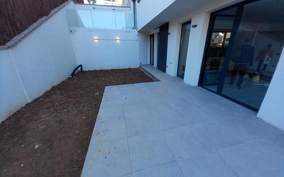 Terrassa de Pis en venda en Cerdanyola del Vallès amb Aire condicionat, Jardí privat i Traster