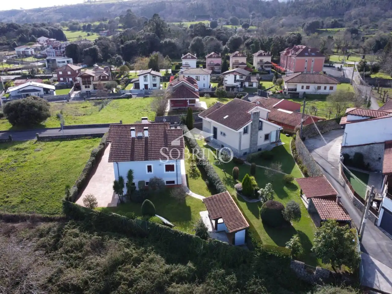 Casa o xalet en venda en Llanes amb Calefacció, Jardí privat i Terrassa
