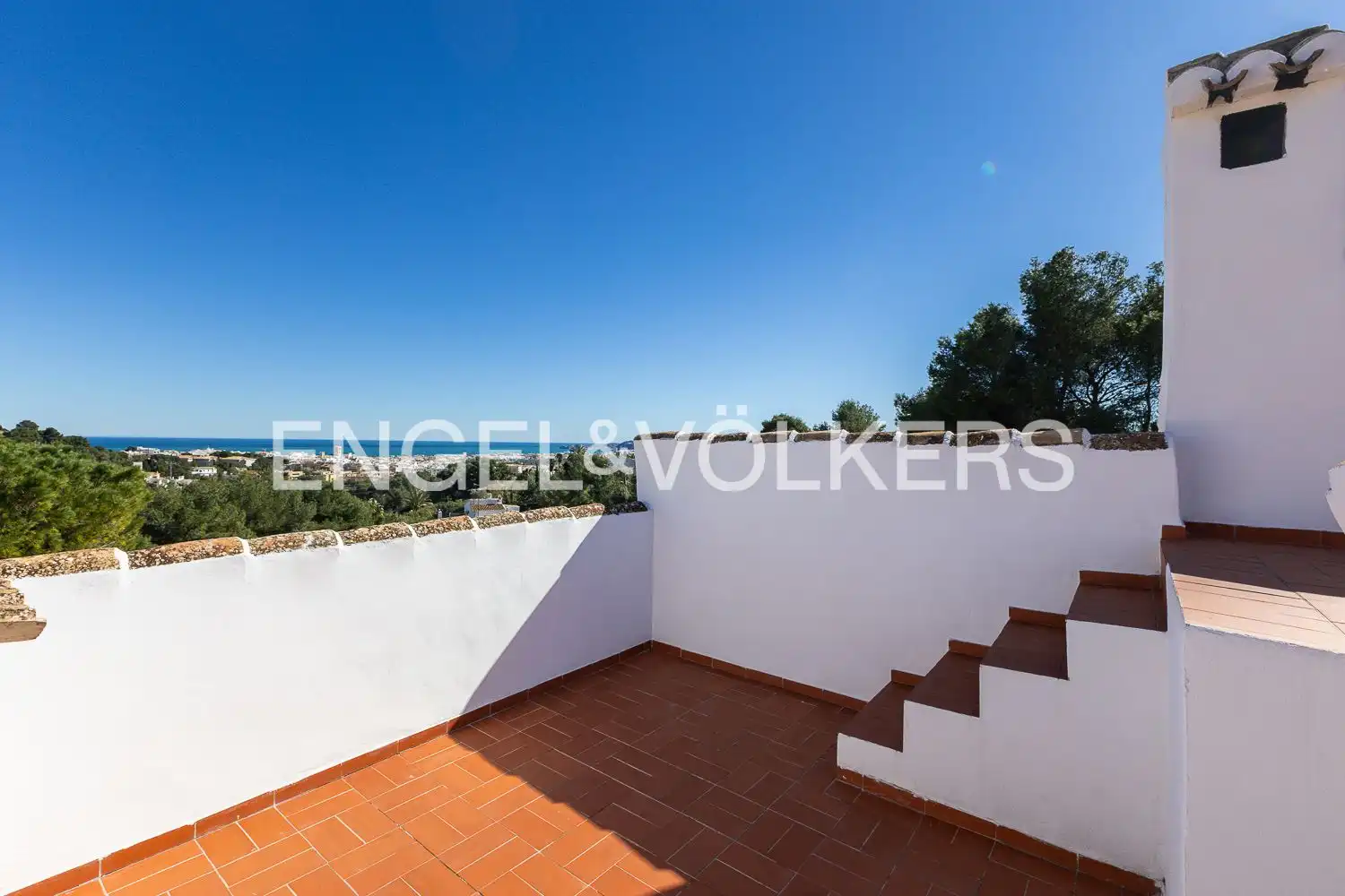 Terrace of Houses for sale in Jávea / Xàbia  with Air Conditioner, Heating and Private garden