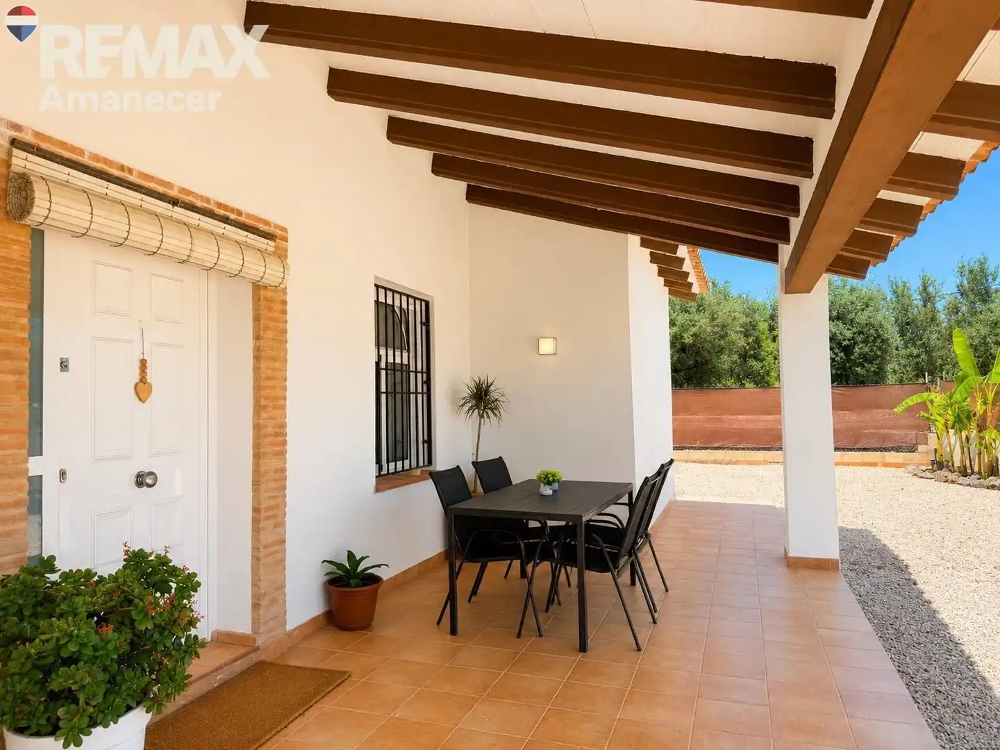 Detached house with pool for sale in NUMERO 07
