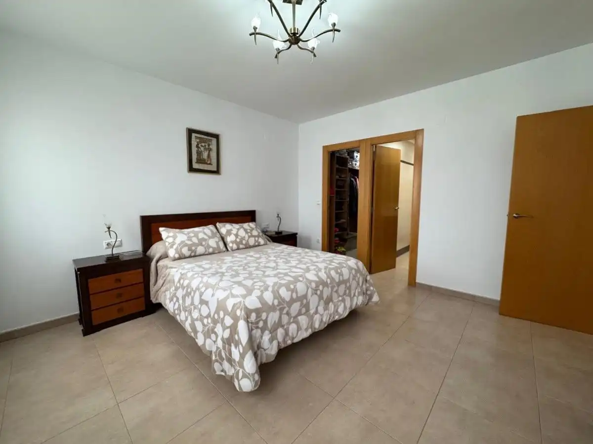 Habitación de Piso en venta en Simat de la Valldigna con Aire acondicionado y Trastero