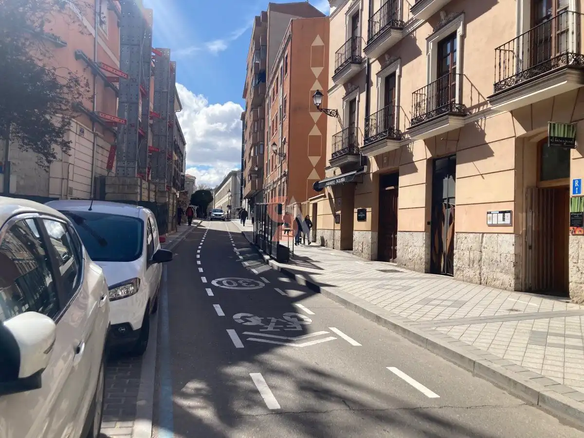 Exterior view of Flat for rent in Valladolid  with Heating and Furnished