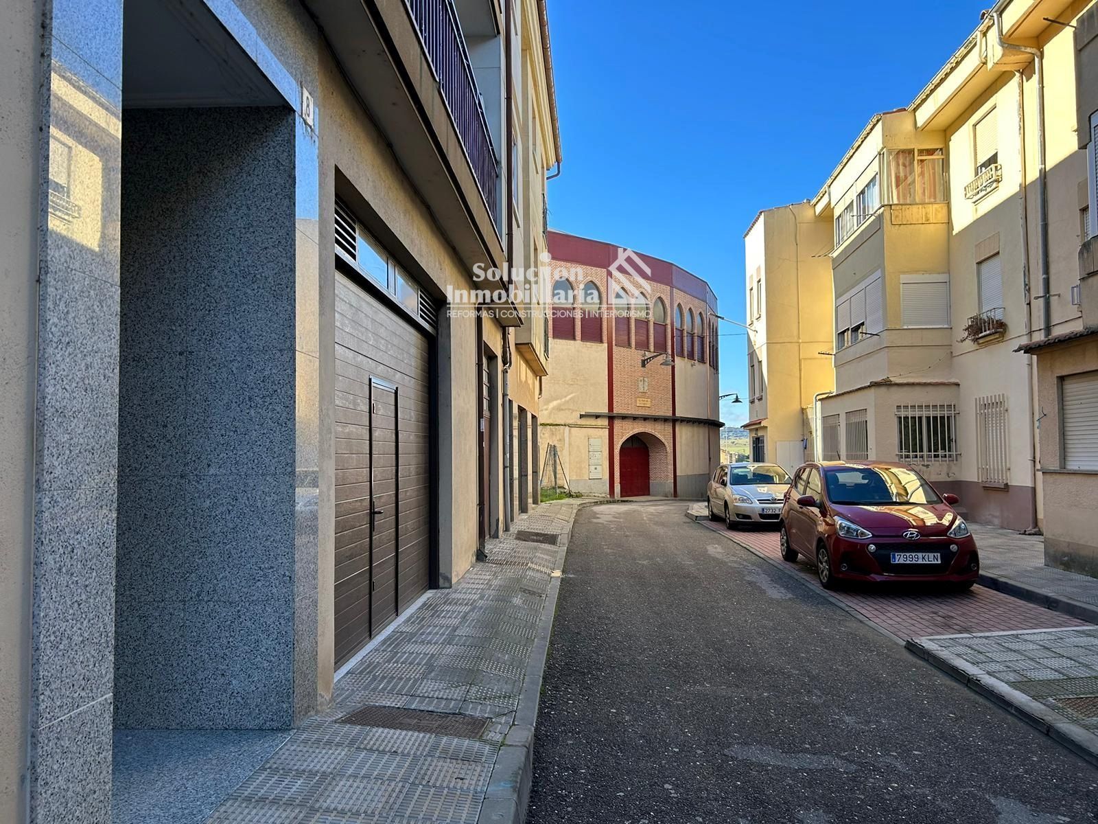 Vista exterior de Piso en venta en Alba de Tormes con Calefacción y Terraza