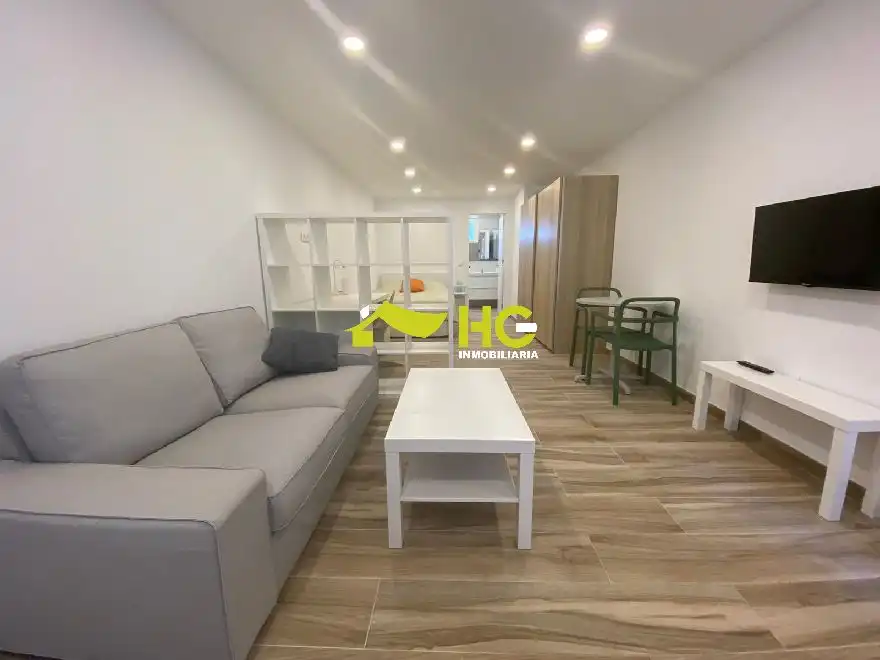Wohnzimmer von Wohnung zur Miete in Villaviciosa de Odón mit Heizung und Möbliert