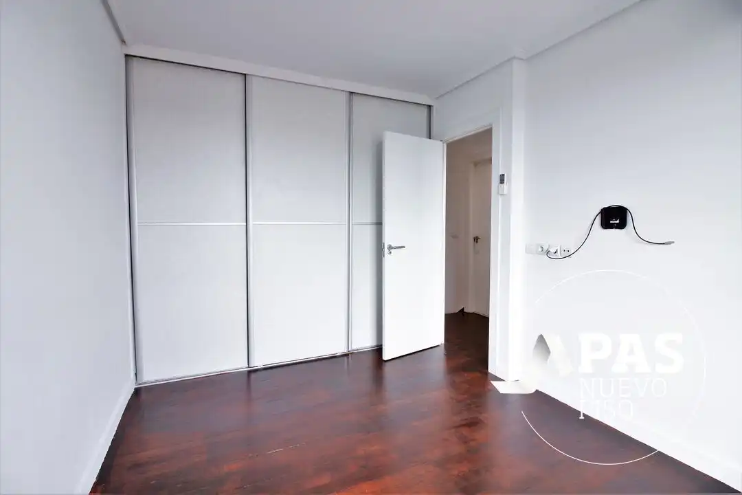 Habitación de Piso en venta en Santander con Aire acondicionado, Calefacción y Jardín privado